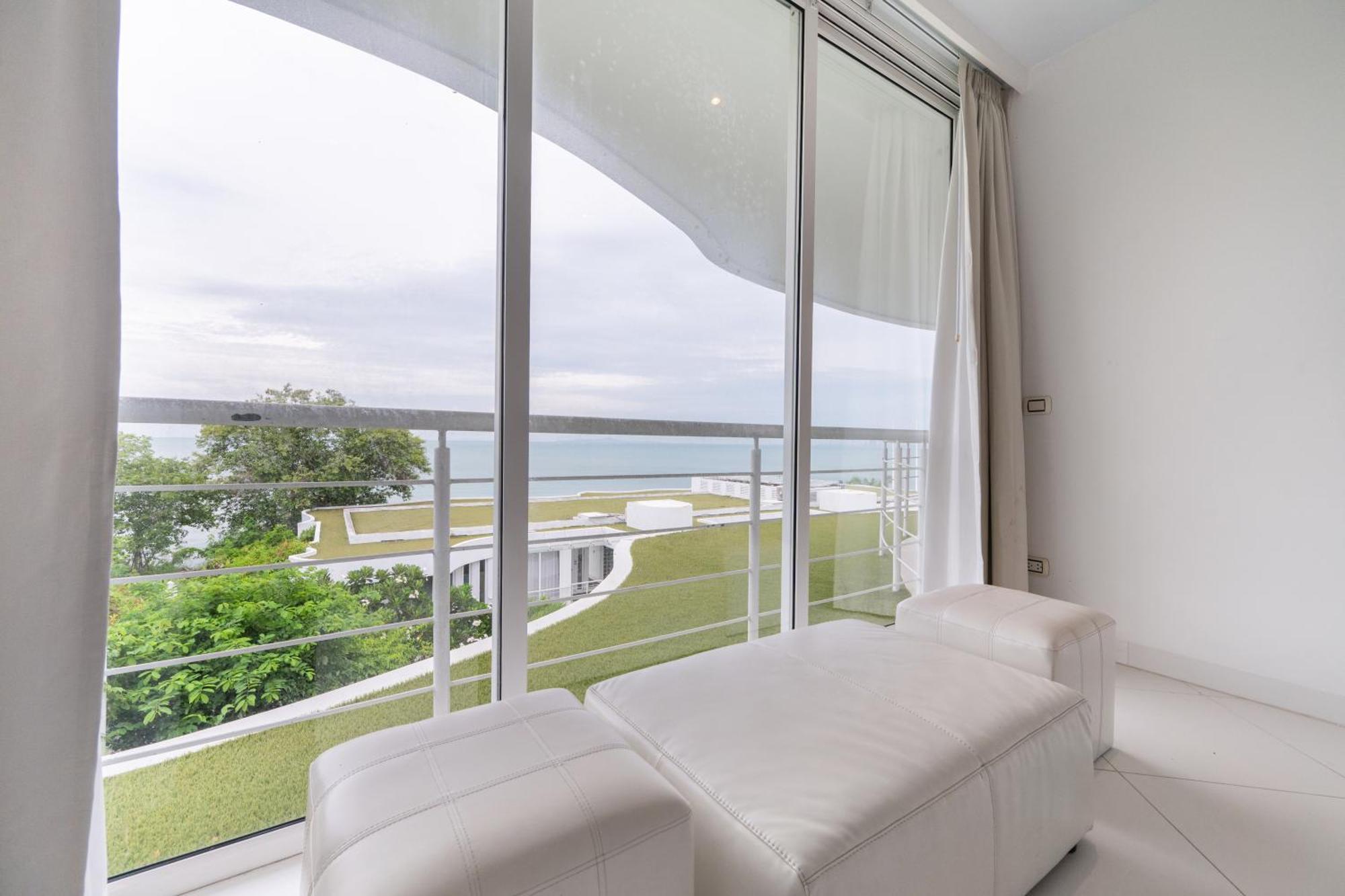 Pure Sunset Beach - Ocean View Room, Pattaya 나 좀티엔 외부 사진