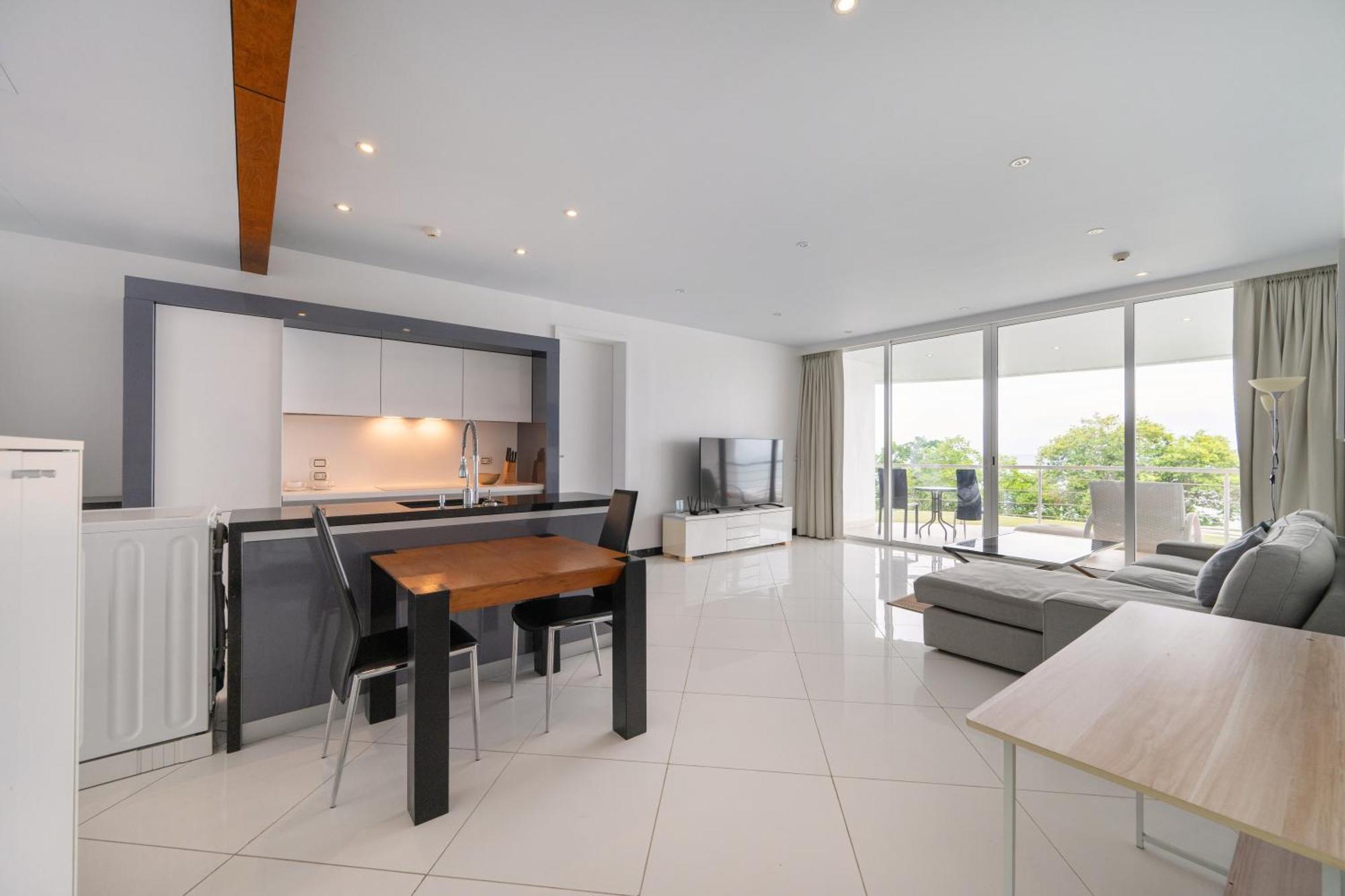 Pure Sunset Beach - Ocean View Room, Pattaya 나 좀티엔 외부 사진